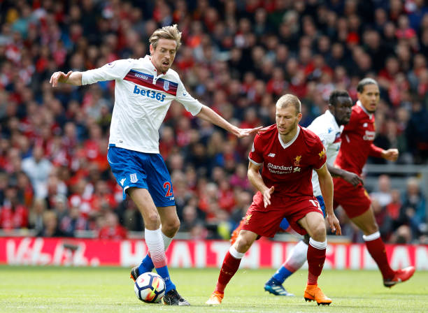 也凸显了他 也凸显了他