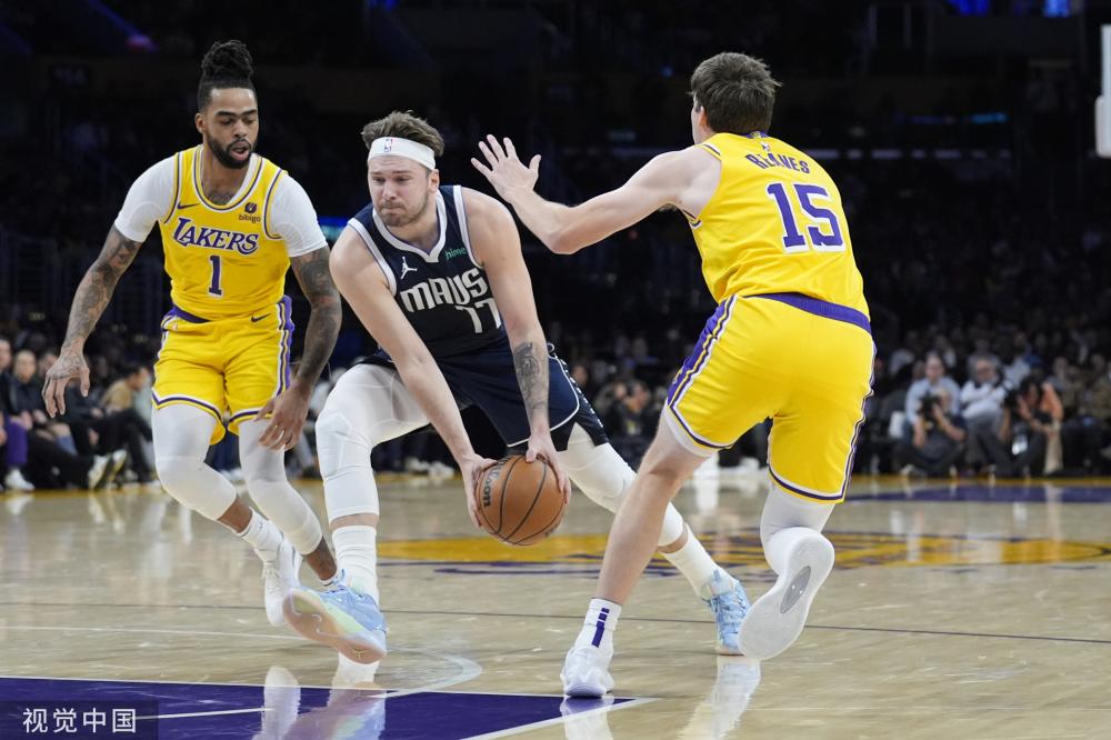 她的加盟不 她的加盟不